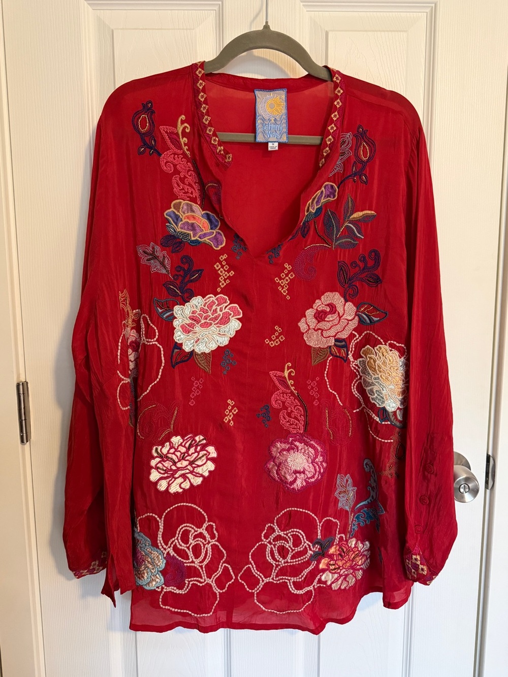 Johnny Was Red Embroidered Floral Garden Cottagecore Boho Blouse Size 1X - Picture 3 of 8